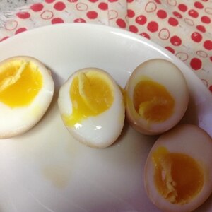 失敗しない黄金黄身の半熟煮卵